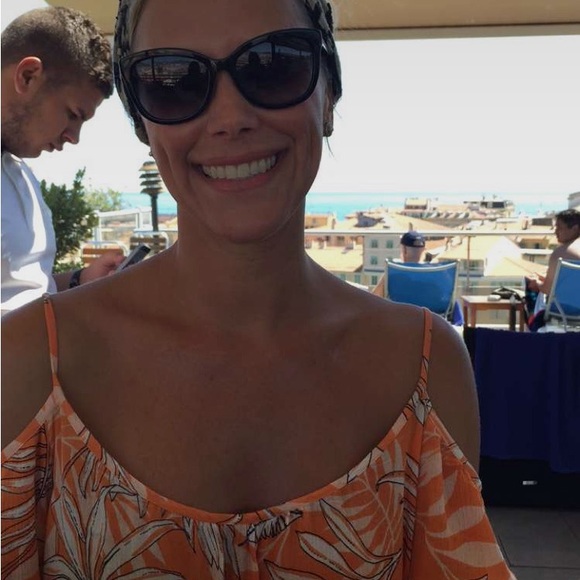 Meet your Posher, Amy - Picture 8 of 16